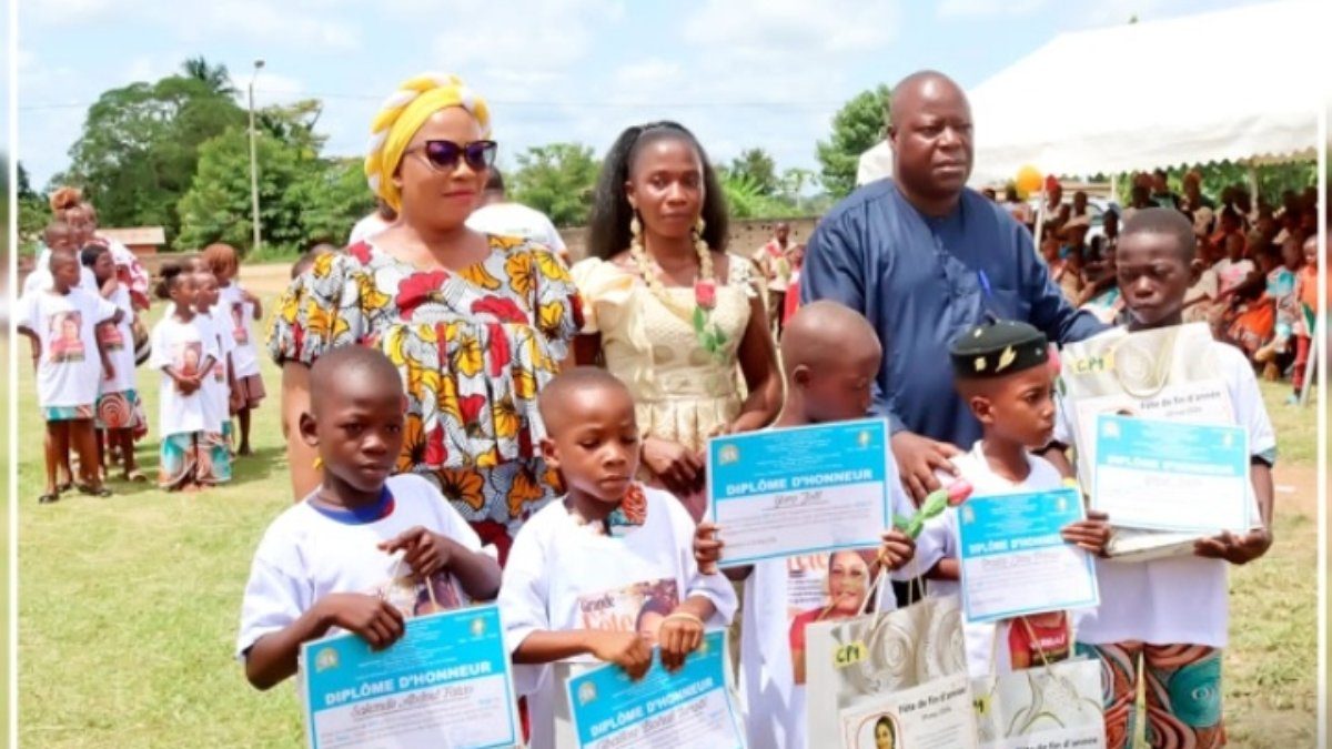 Photo : Journée d’excellence à l’école catholique de Kpapékou
