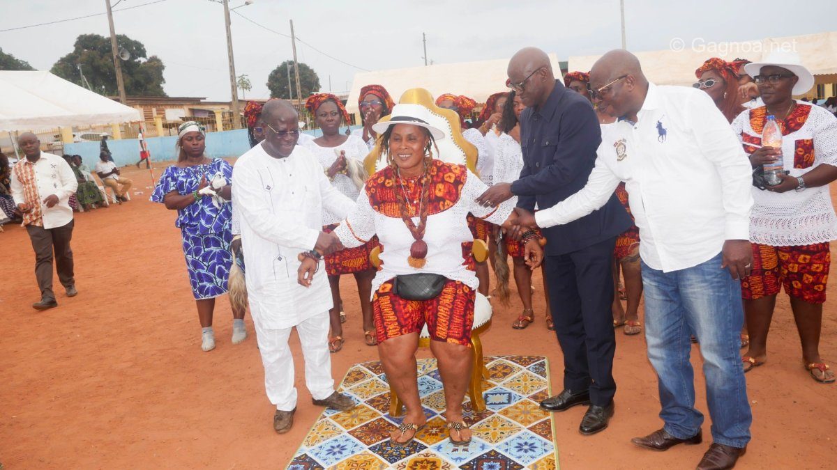 Photo : Ozoua Sandrine a pris officiellement fonction à la tête de 'Béhizignon'